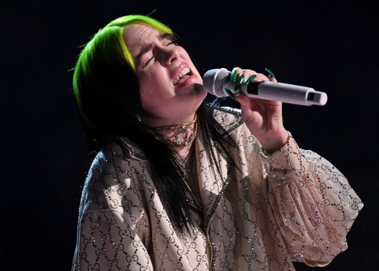 Rádio Regional do Centro: Billie Eilish: “É preciso fazer alguma coisa porque o mundo está a morrer”