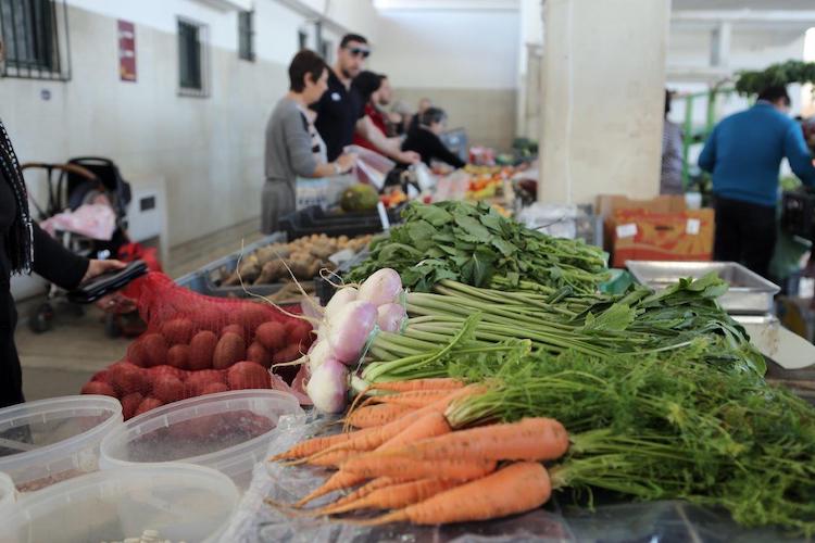 Rádio Regional do Centro: Mercado Municipal da Lousã em funcionamento nos dias 24 e 26 de Dezembro