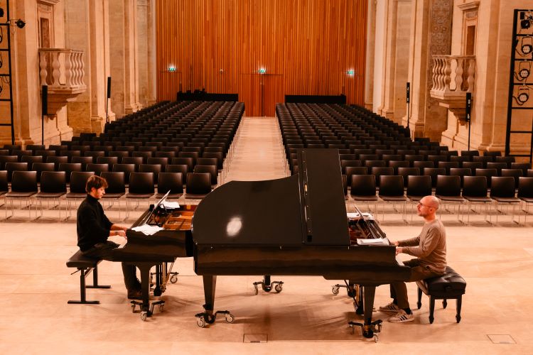 Rádio Regional do Centro: Pianistas Filipe Raposo e Filipe Gouveia e Melo actuam no Convento São Francisco