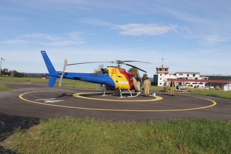 Rádio Regional do Centro: Lousã exige permanência do helicóptero de combate a incêndios